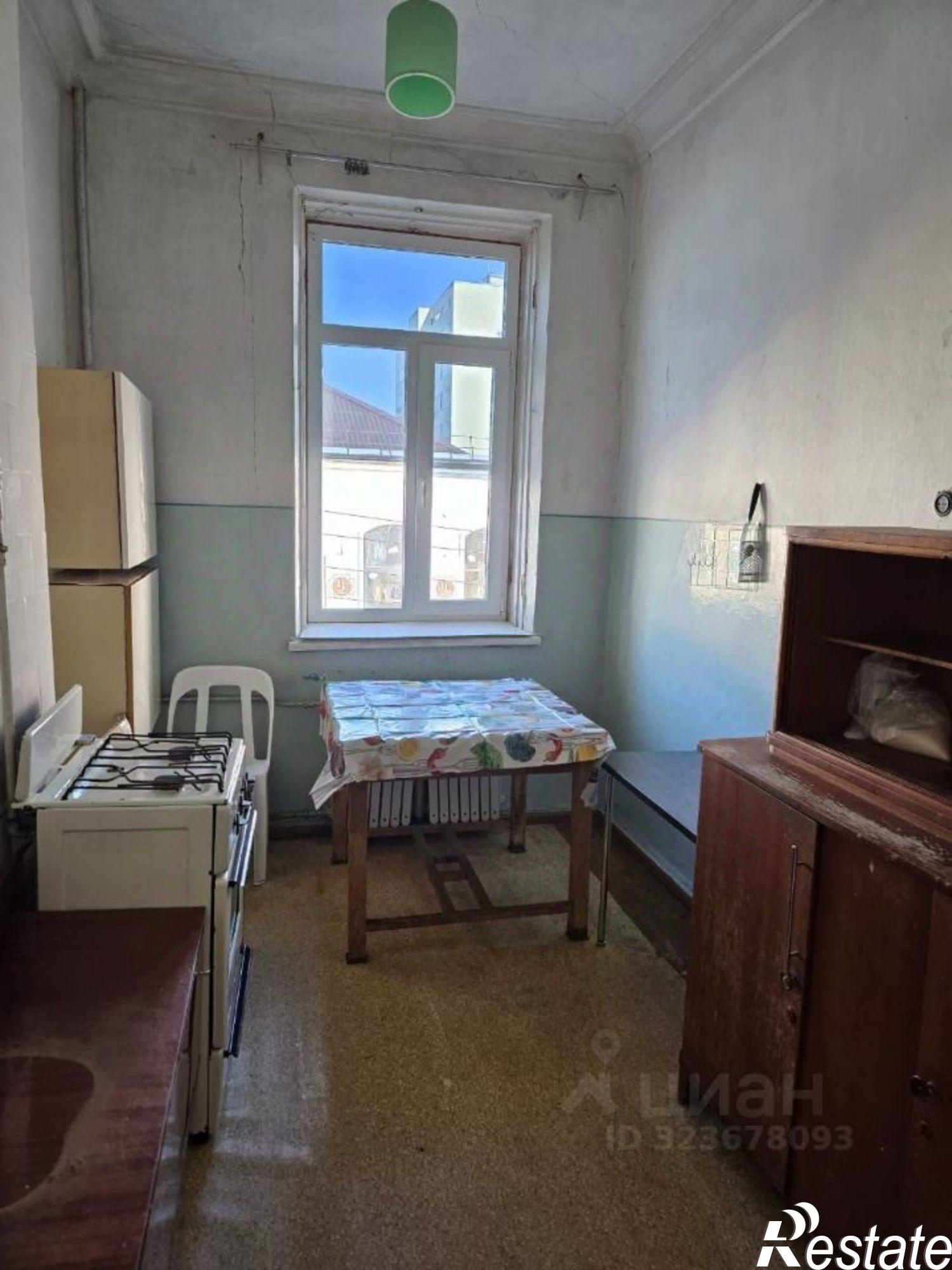 Сдать квартиру за 10 000 рублей на Армавир, улица Ленина, 78