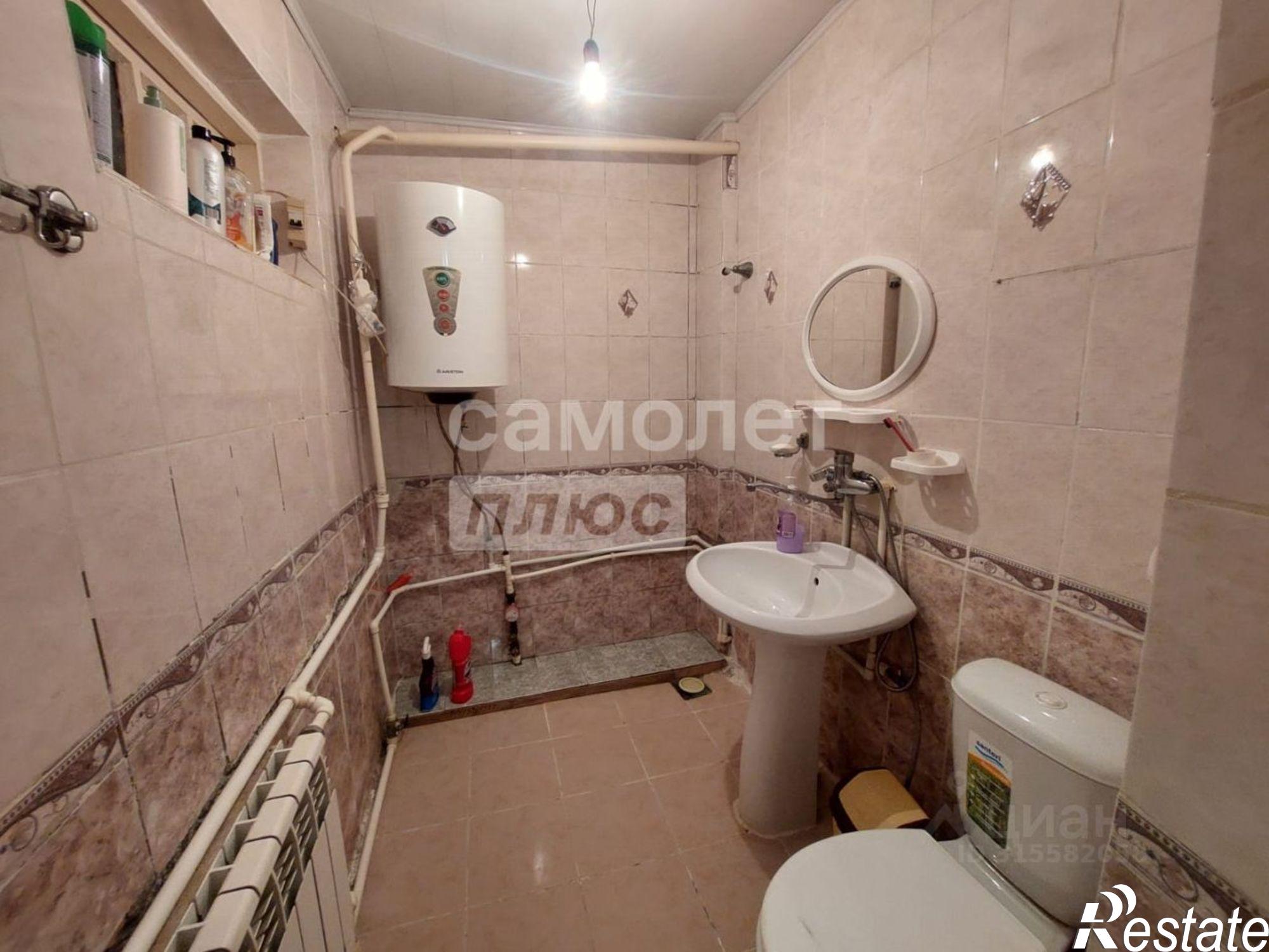 Купить квартиру за 3 750 000 рублей на Крымский район, Южный п.