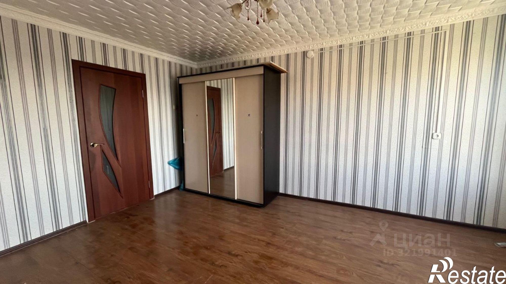 Купить квартиру за 4 600 000 рублей на г Лабинск, ул Революционная, 367