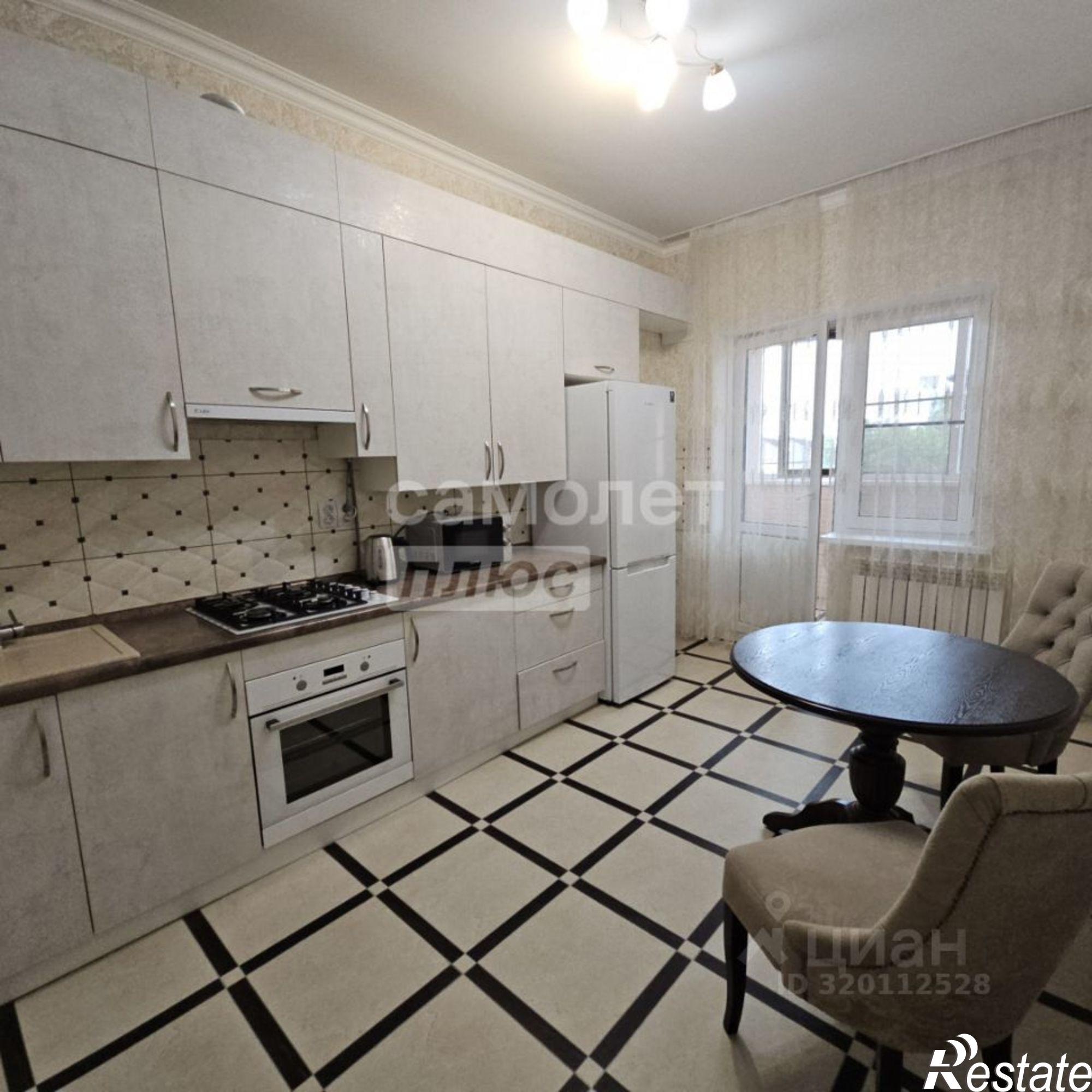 Купить квартиру за 6 400 000 рублей на Абинский район, Абинск г.