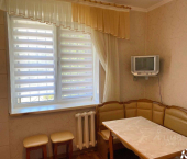 3-комн, 65кв м, этаж 1/5 ул Адагумская, 280