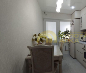 3-комн, 63кв м, этаж 2/2 Комсомольская улица, 19