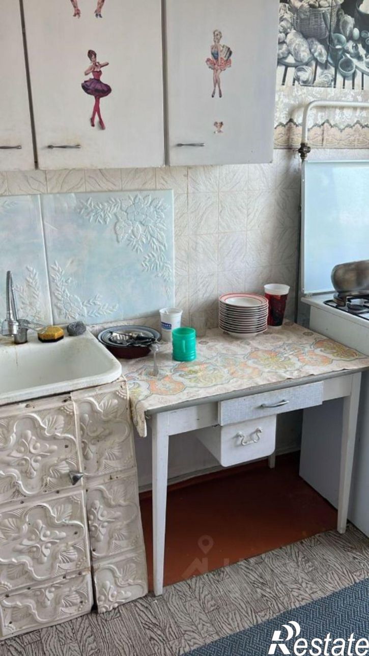 3-комн квартира ул 60 лет Октября, 2,  д. 2