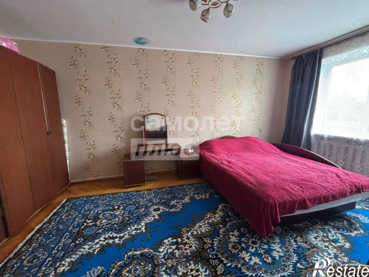 3-комн квартира улица Братьев Степановых, 23,  д. 23