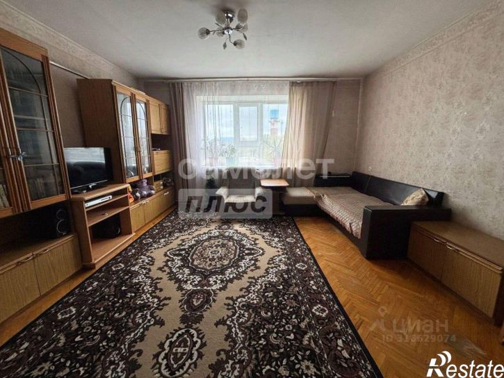 3-комн квартира улица Братьев Степановых, 23,  д. 23