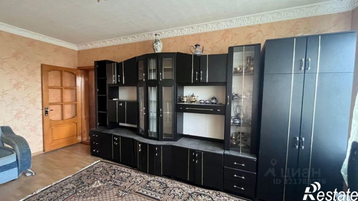 3-комн квартира улица Калинина, 176,  д. 176