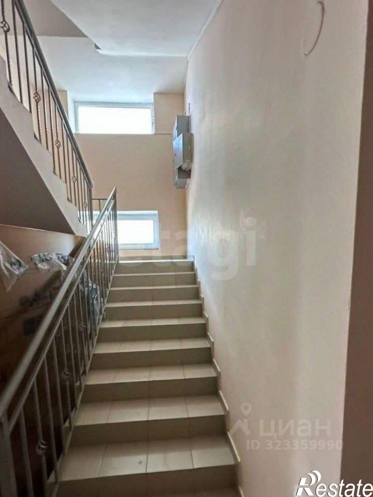 1-комн квартира Лазурная улица, 21,  д. 21