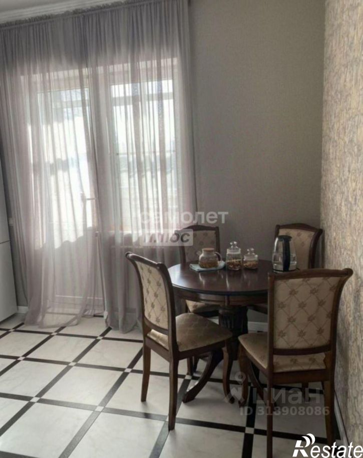 2-комн квартира Нефтепромысловая улица, 111,  д. 111