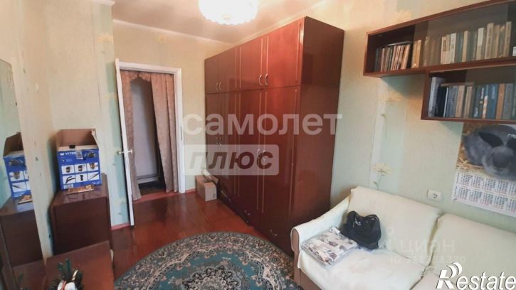 3-комн квартира ул Маршала Гречко, 72,  д. 72