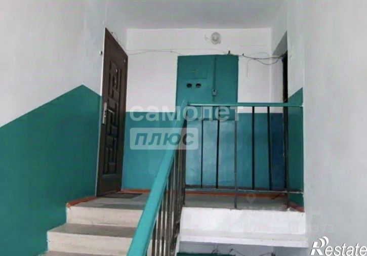 2-комн квартира улица 50 лет Октября, 124,  д. 124