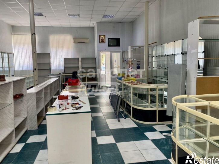 Торговое помещение ул Космонавтов, 27,  д. 27