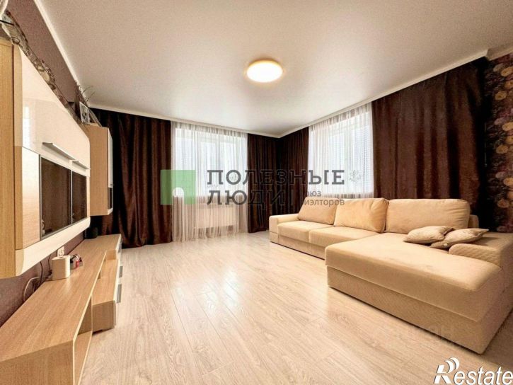 3-комн квартира улица Демьяна Бедного, 19Б,  д. 19Б