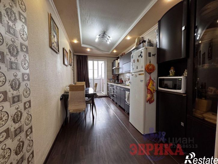 3-комн квартира улица Маршала Жукова, 67,  д. 67