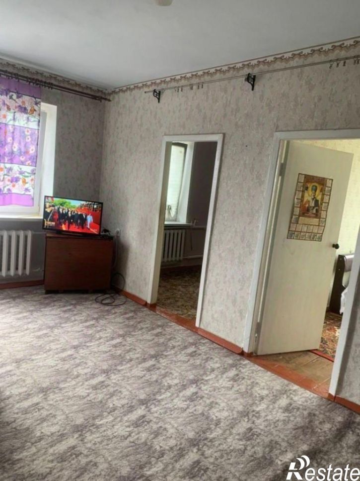 4-комн квартира ул Школьная, 8,  д. 8