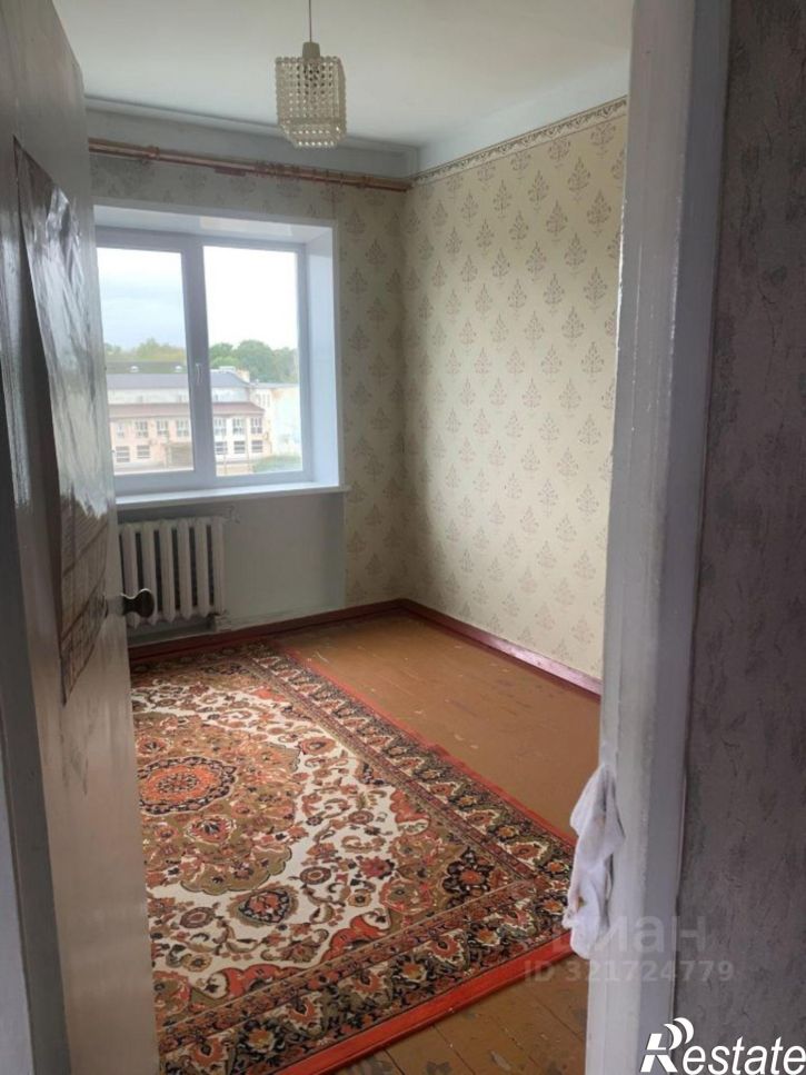 4-комн квартира ул Школьная, 8,  д. 8