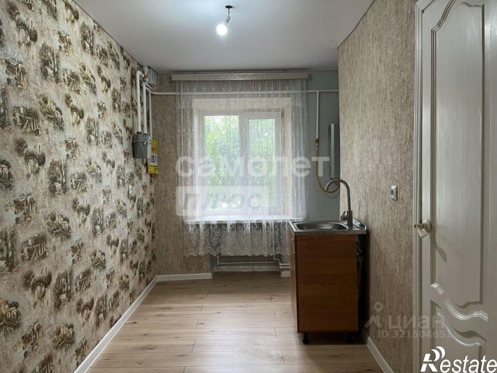 2-комн квартира Привокзальная улица, 18,  д. 18