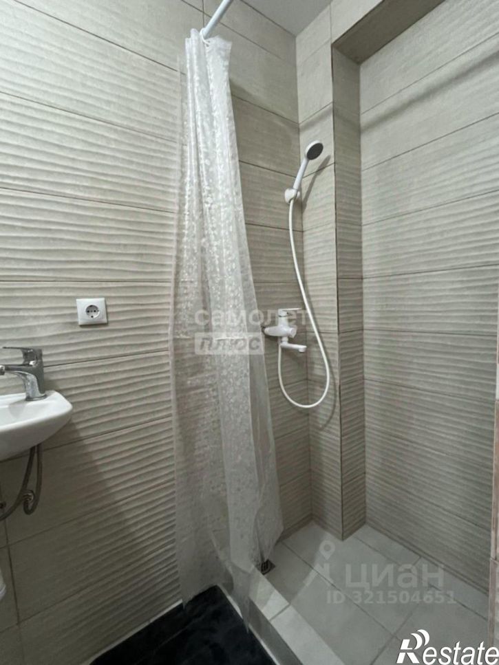 2-комн квартира Привокзальная улица, 18,  д. 18