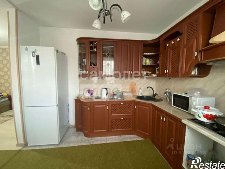 3-комн квартира улица Синёва, 45,  д. 45