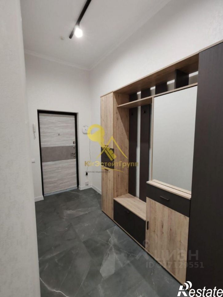 2-комн квартира улица Газовиков, 3А/2,  д. 3А/2