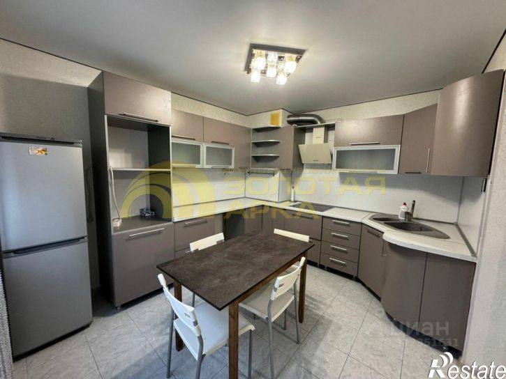 3-комн квартира улица Надежды, 2,  д. 2