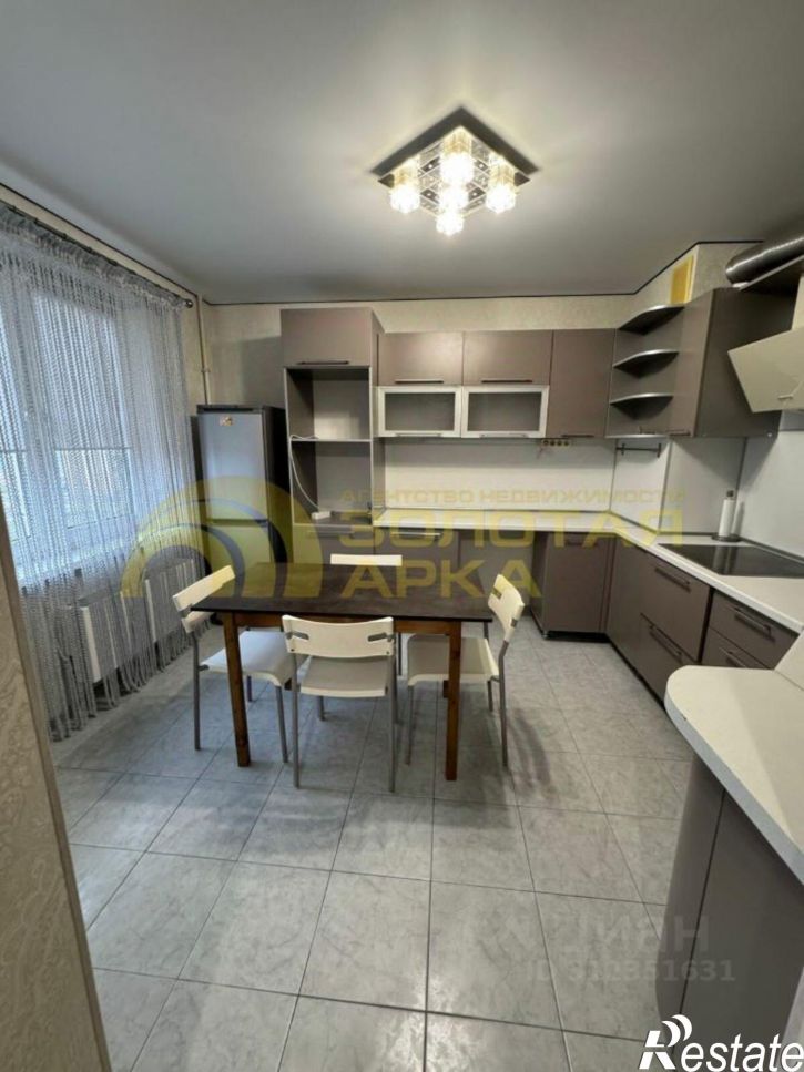 3-комн квартира улица Надежды, 2,  д. 2