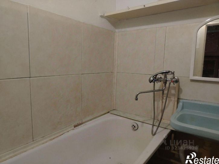 1-комн квартира Революционная улица, 369,  д. 369