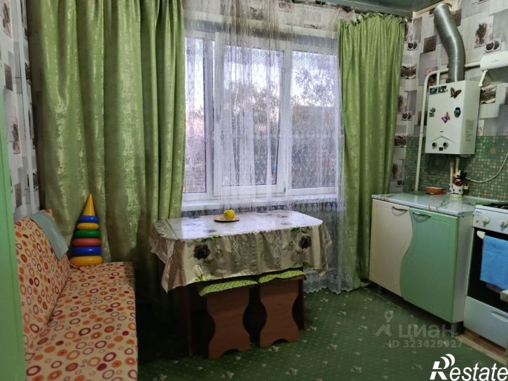 3-комн квартира улица Турчанинова, 192,  д. 192