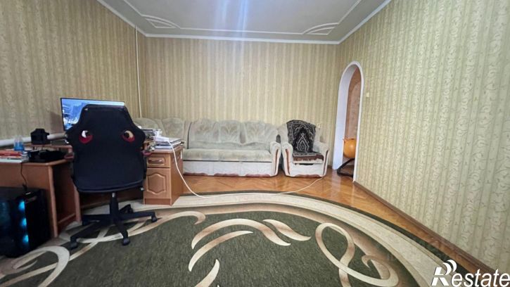 3-комн квартира г Лабинск, ул Ладожская, 36