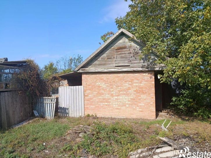 Отдельное здание улица Петренко, 180Д,  д. 180Д