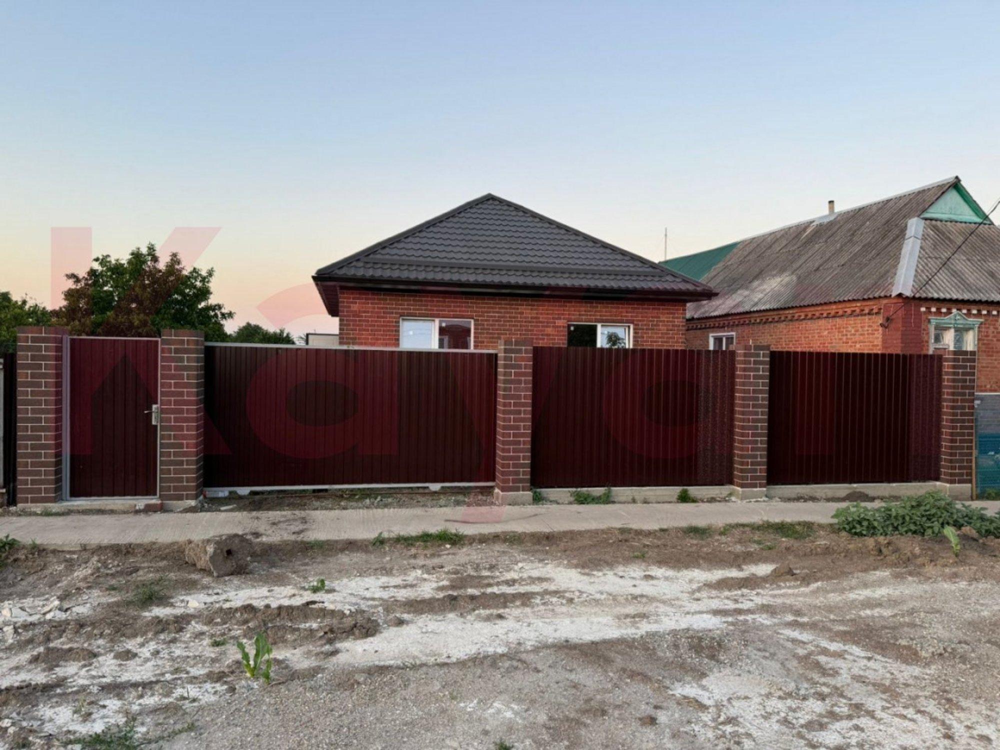 Купить дачу, дом, коттедж за 6 200 000 рублей на Карла Маркса ул.