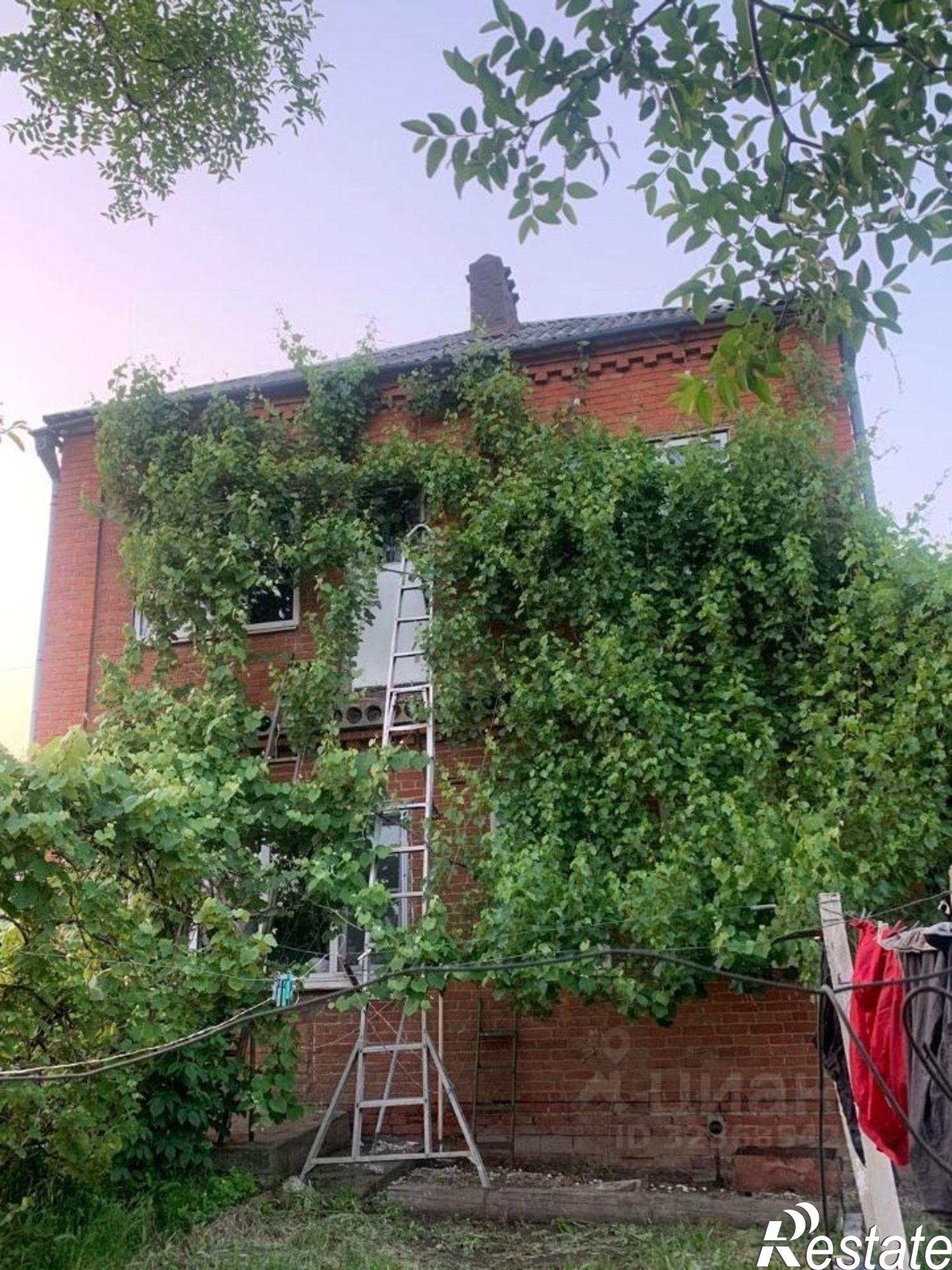 Купить дачу, дом, коттедж за 13 300 000 рублей на ул Шевченко, 9А