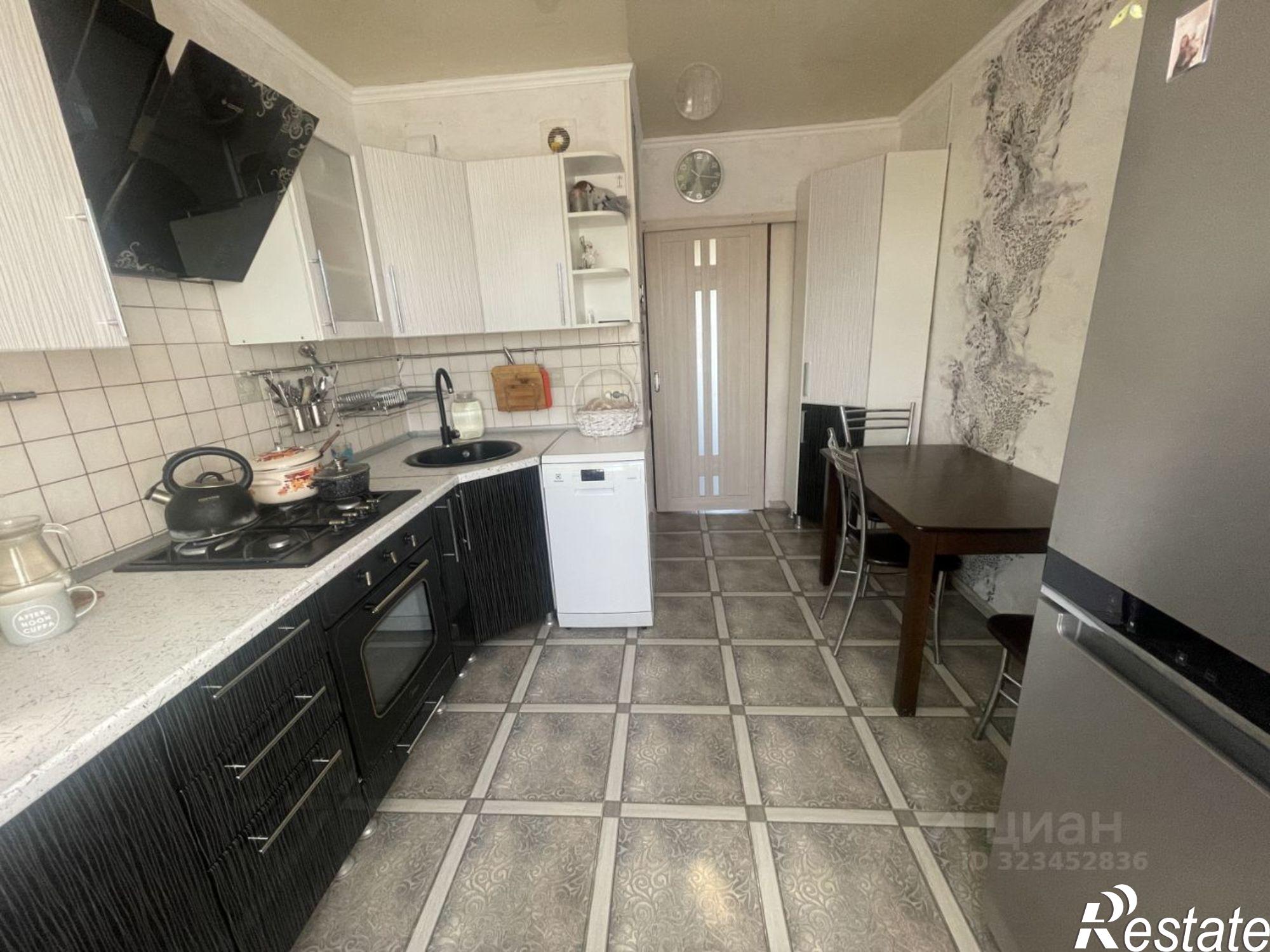 Купить квартиру за 4 980 000 рублей на Кавказский район