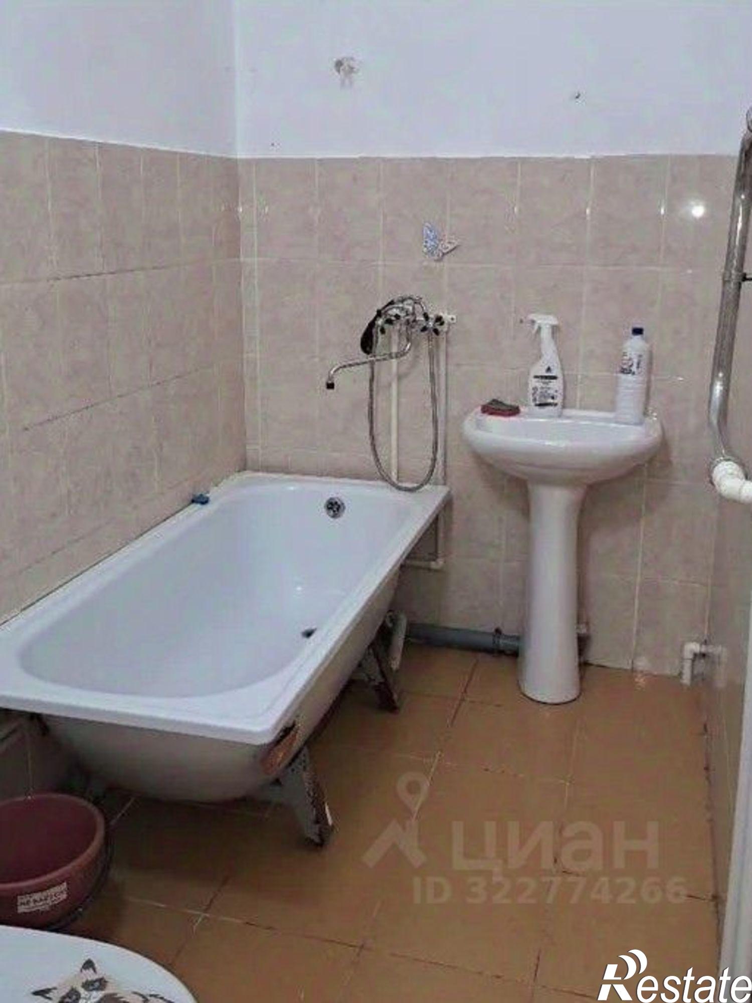 Сдать квартиру за 10 000 рублей на Молодая улица, 6