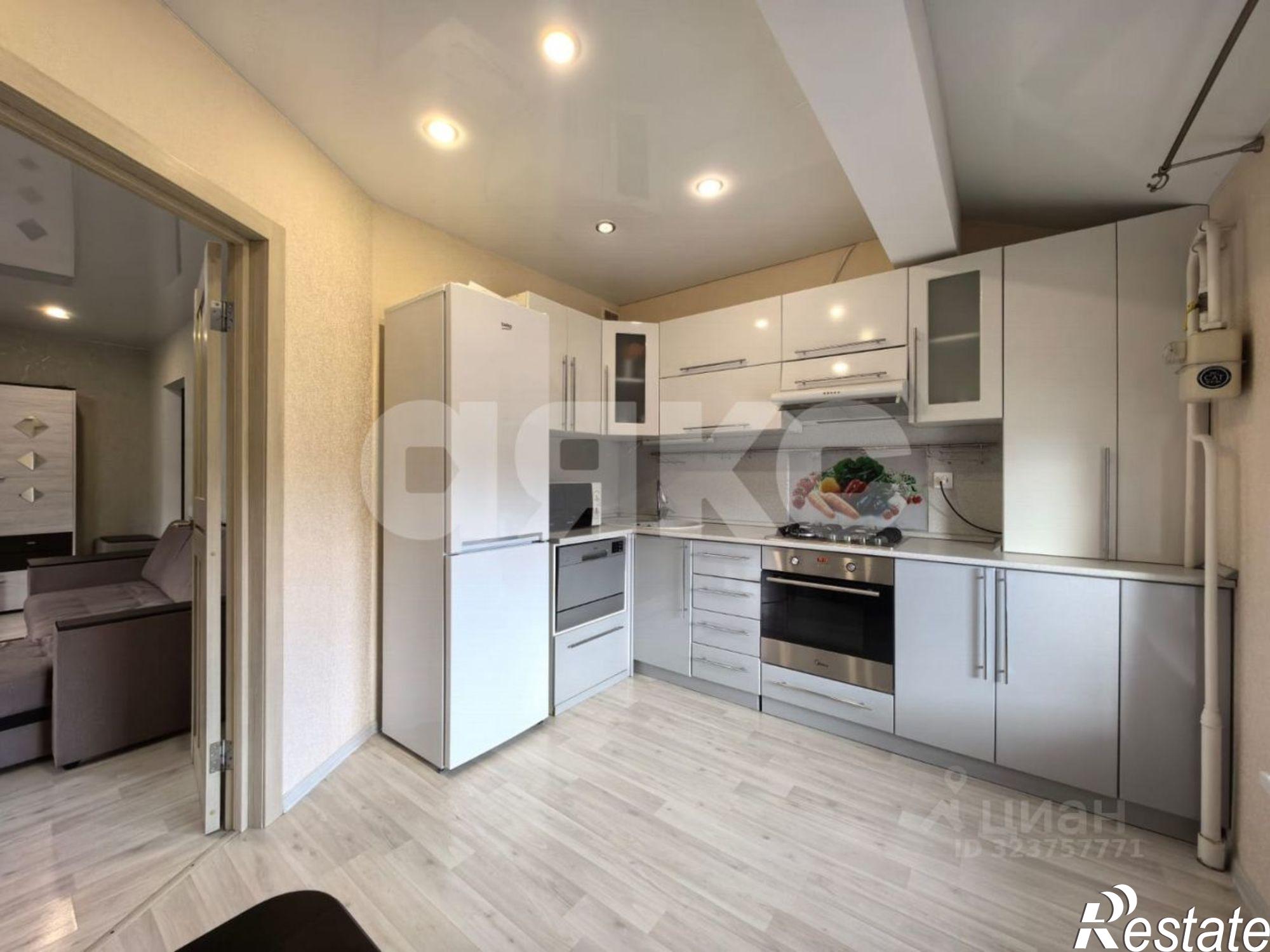 Купить квартиру за 8 500 000 рублей на Сочи г., Лазаревский, Мостовая ул.