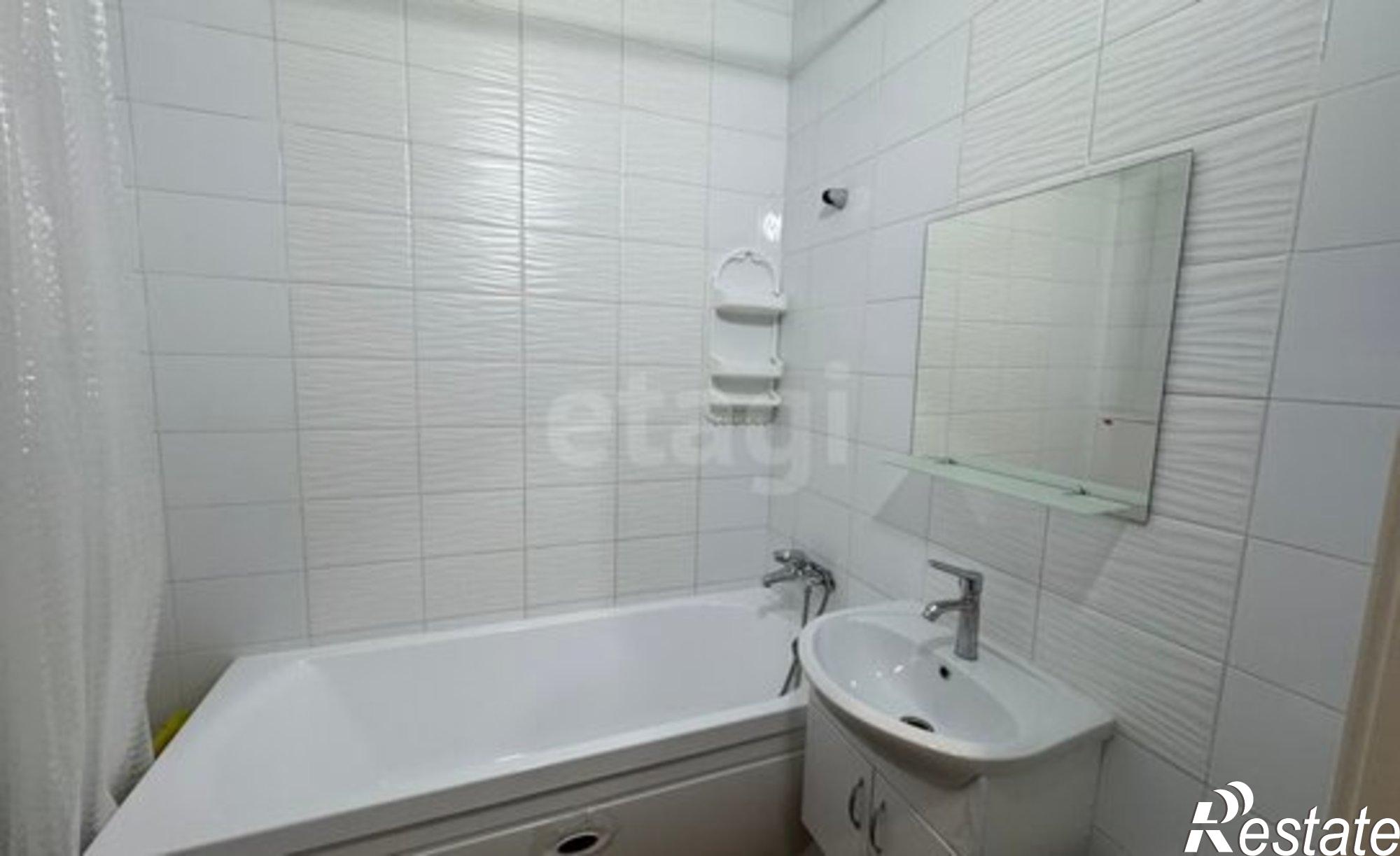 Купить квартиру за 10 500 000 рублей на улица Калинина, 150 к5