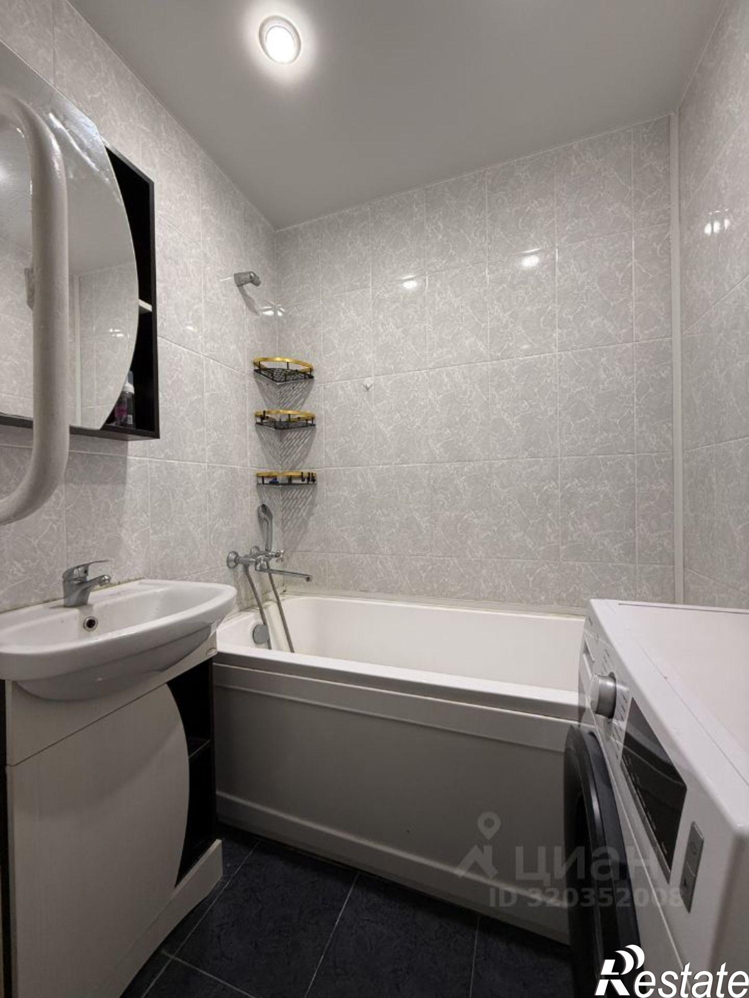 Купить квартиру за 6 000 000 рублей на улица Луначарского, 277