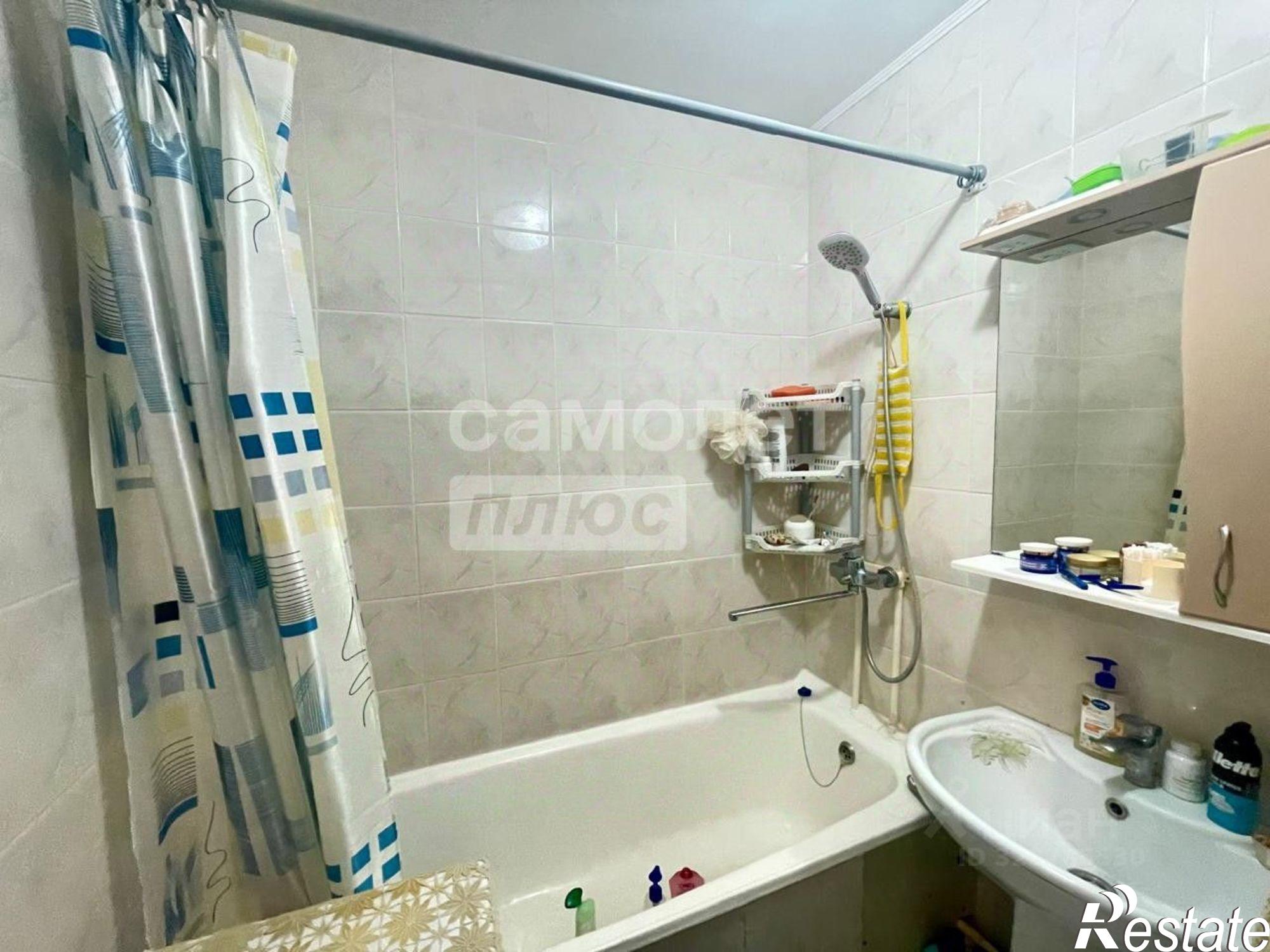 Купить квартиру за 5 800 000 рублей на Республиканская улица, 27