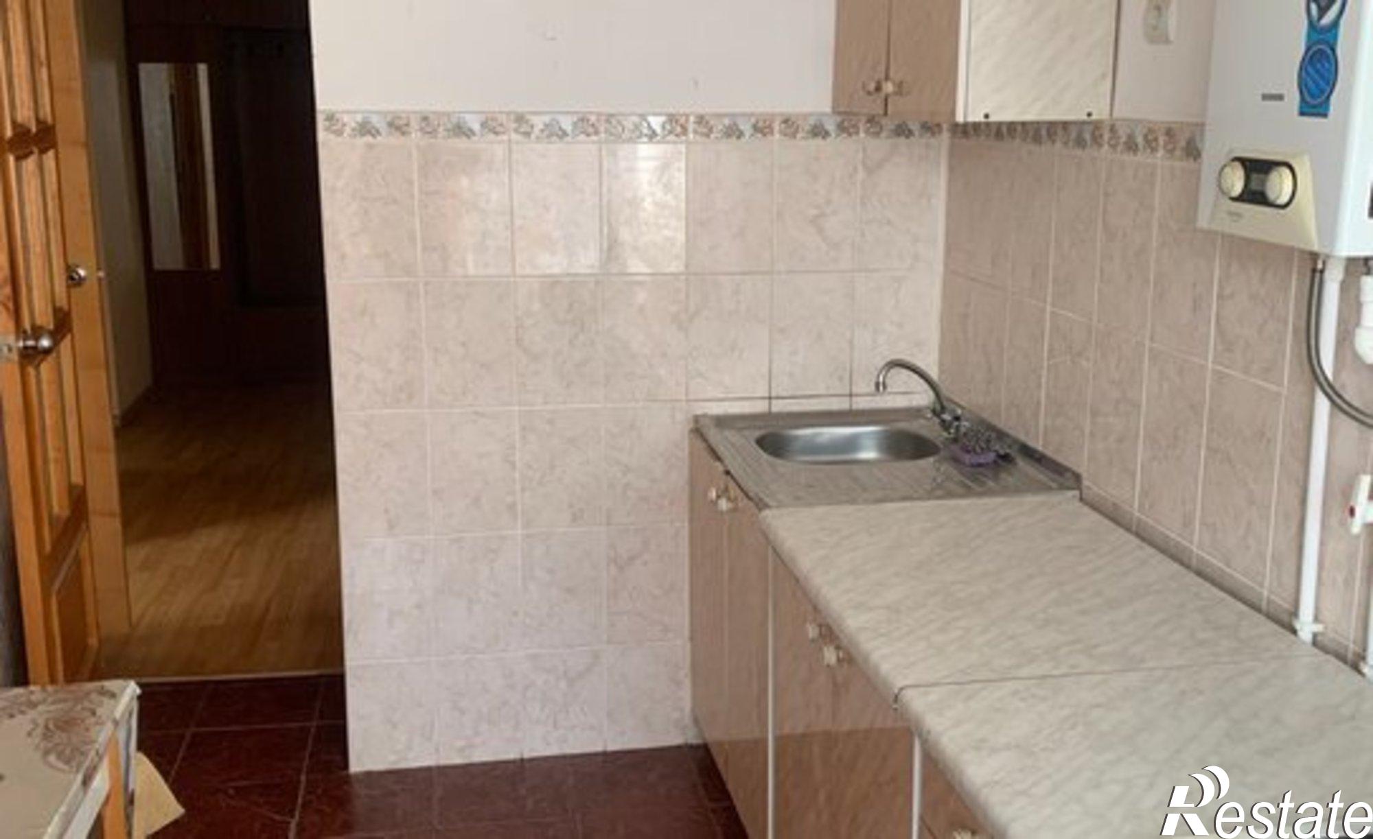 Купить квартиру за 3 200 000 рублей на Каневской район, Стародеревянковское сельское поселение, станица Староде