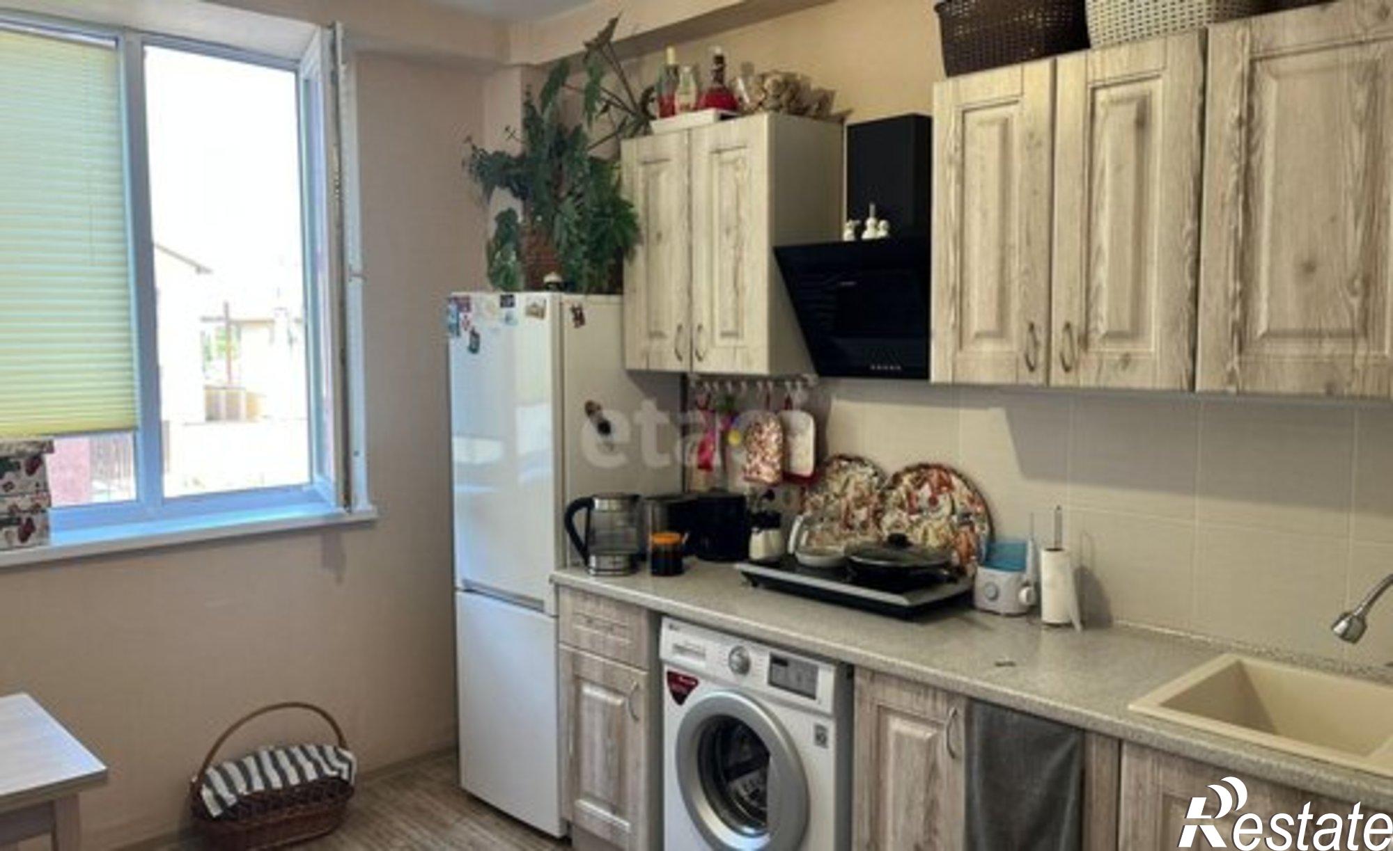 Купить квартиру за 5 500 000 рублей на Сочинская улица, 7