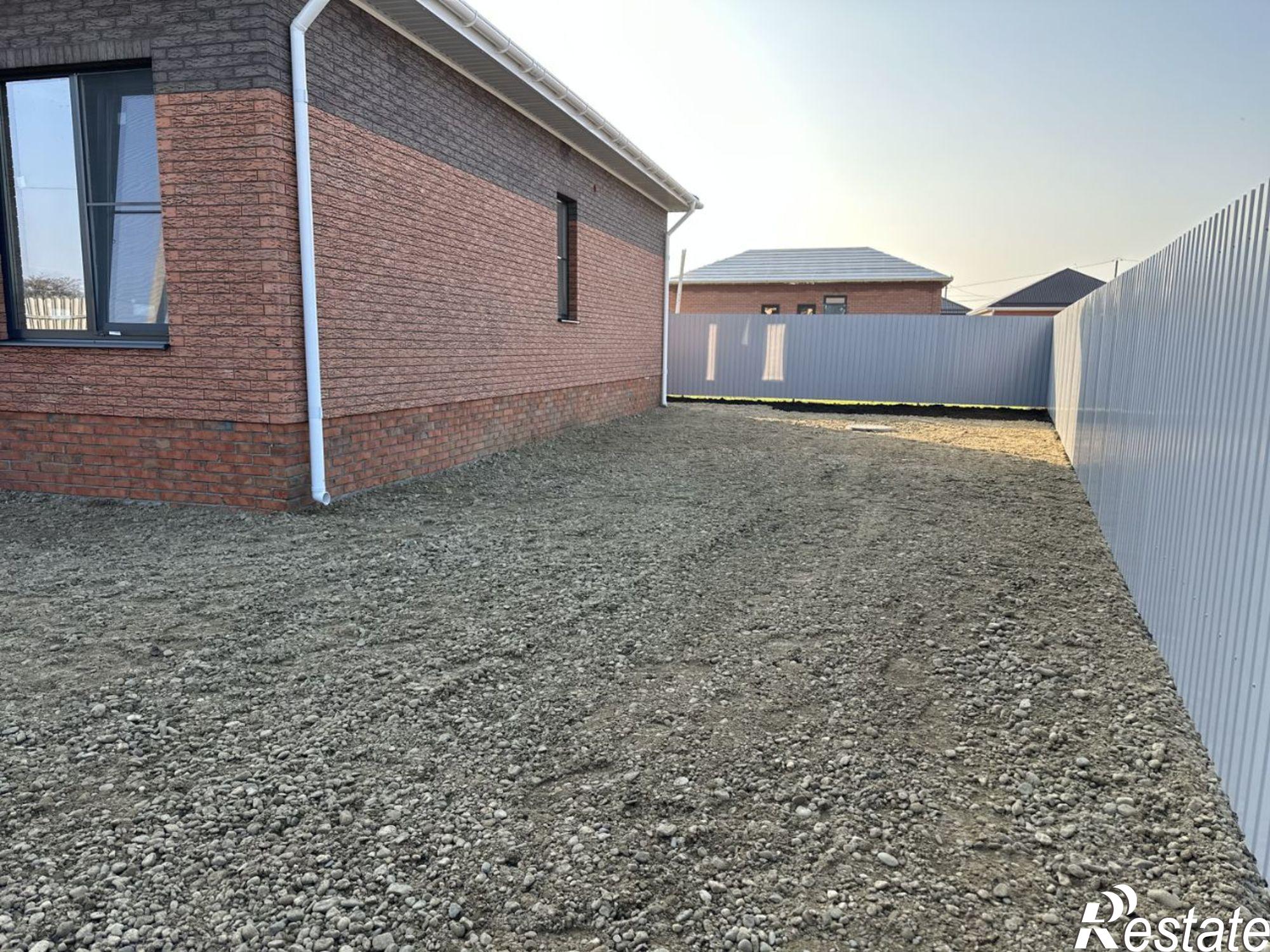 Купить дачу, дом, коттедж за 8 800 000 рублей на переулок Коминтерна, 11А