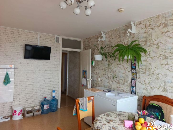 2-комн квартира улица 50 лет Октября, 98/4,  д. 98/4