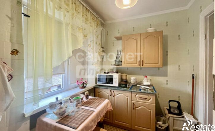 3-комн квартира улица Комарова, 39,  д. 39