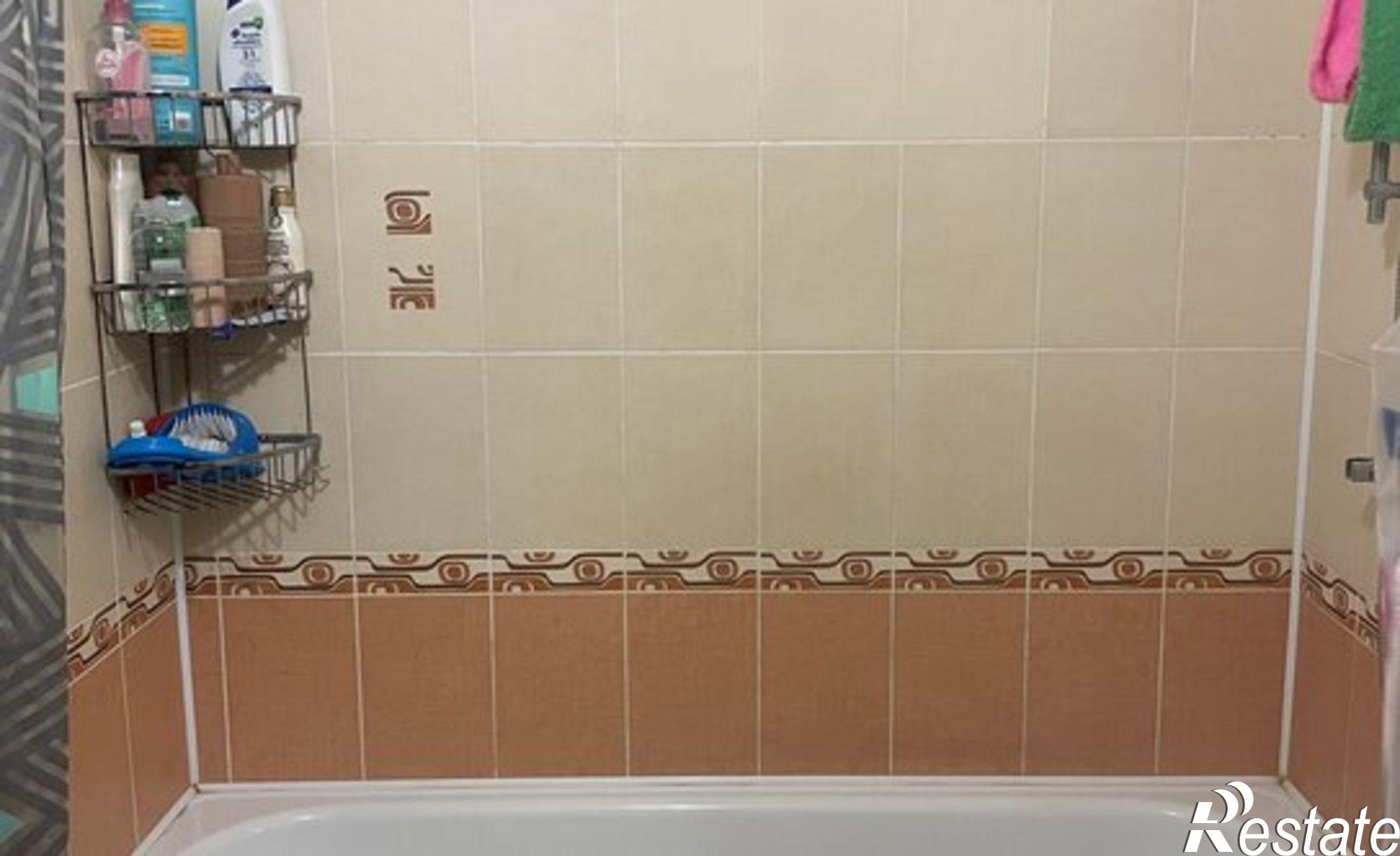 Купить квартиру за 4 980 000 рублей на Кавказский район, 1-й микрорайон, 17