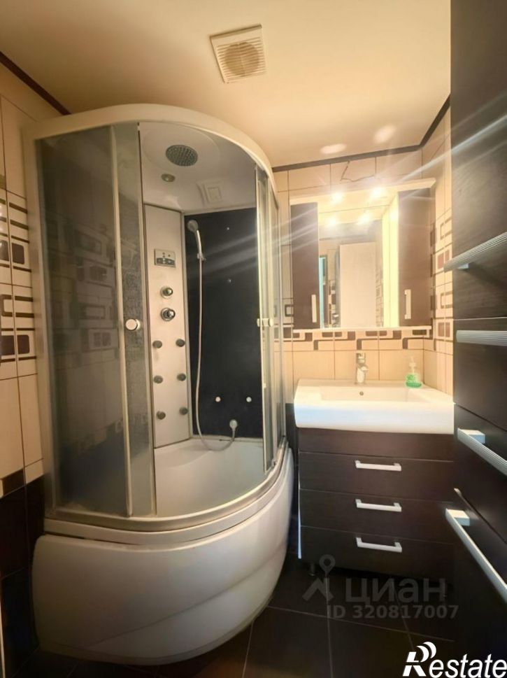 3-комн квартира ул Таманской Армии, 112,  д. 112