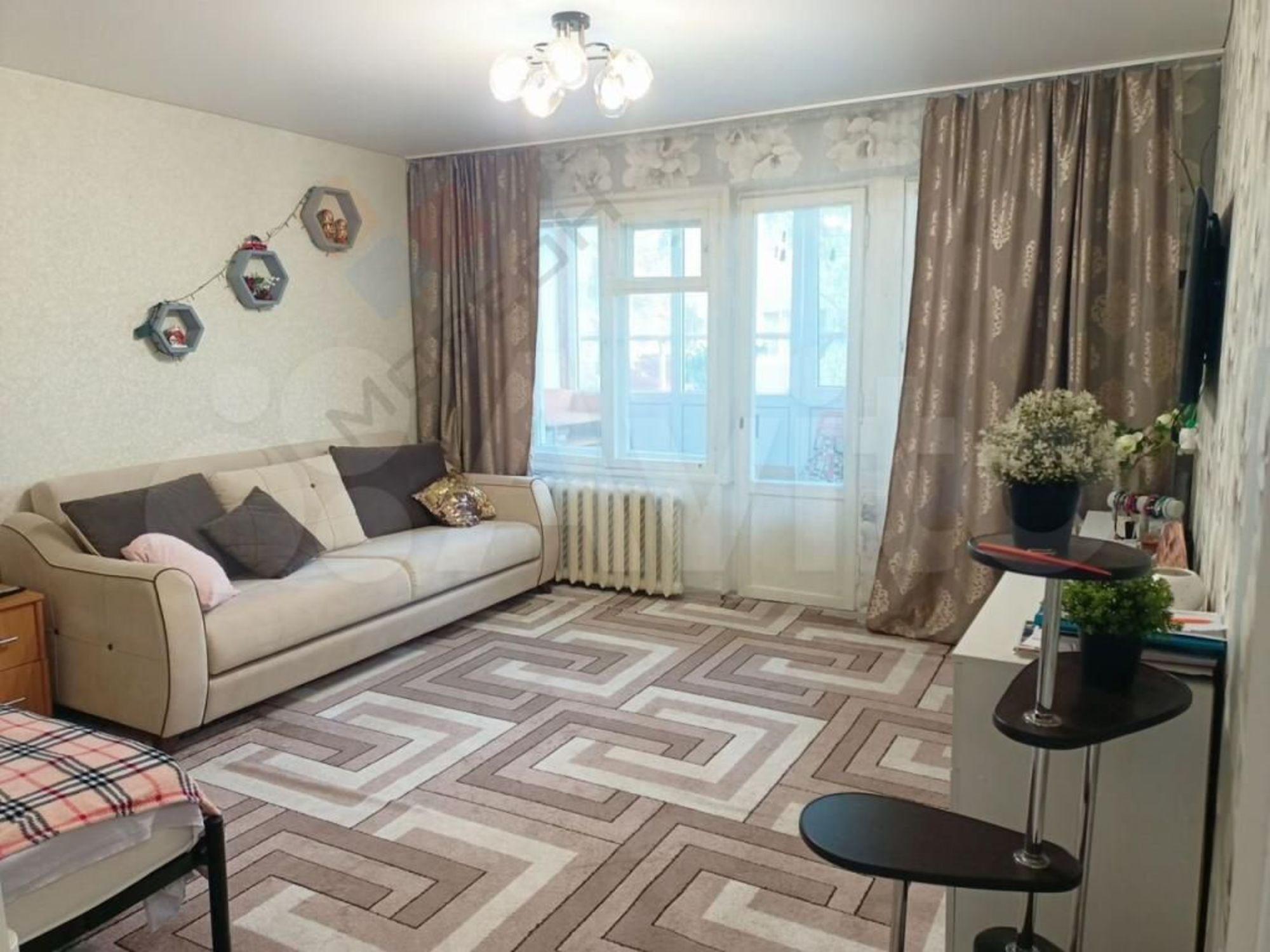 Купить квартиру за 5 500 000 рублей на Южгипронисельстрой ул, 19