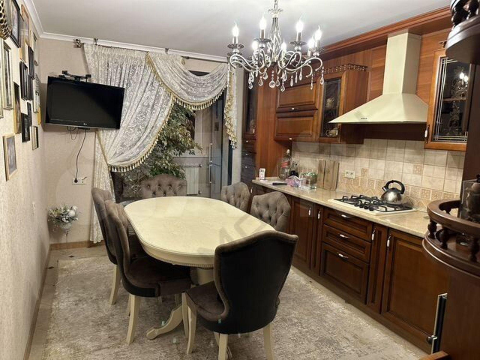 Купить квартиру за 9 500 000 рублей на Наримановская ул, 6