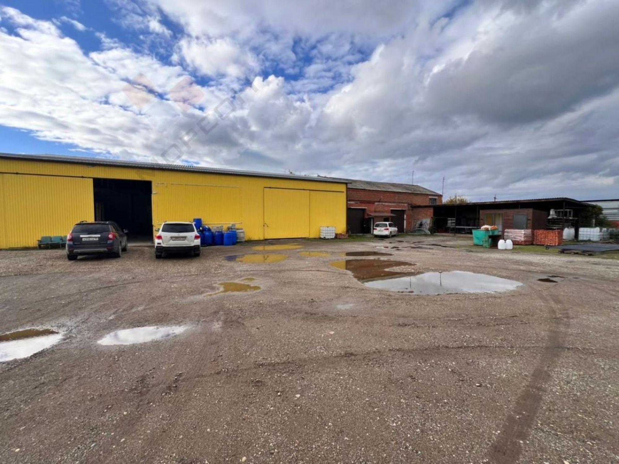 Купить производственную площадь за 110 000 000 рублей на Казачья ул, 121г