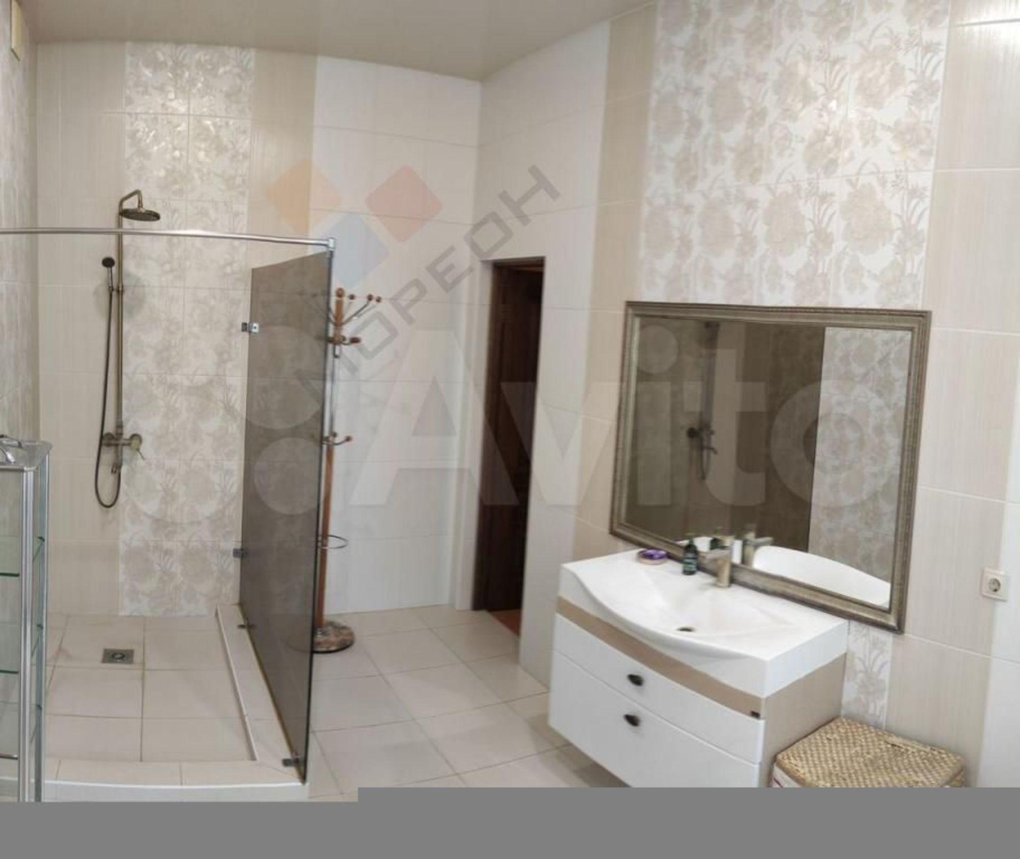 Купить дачу, дом, коттедж за 36 000 000 рублей на Набережная ул, 3