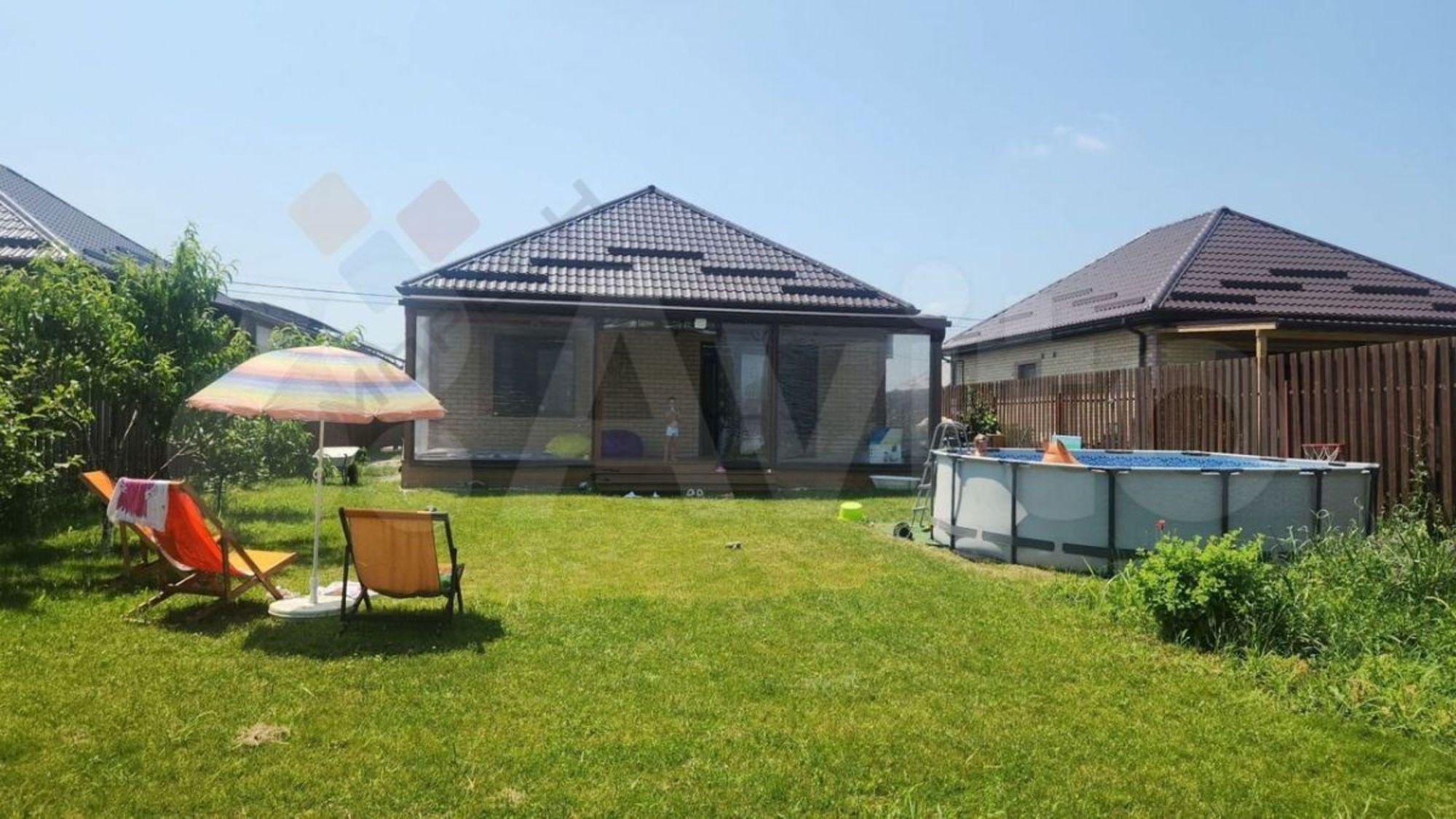 Купить дачу, дом, коттедж за 12 000 000 рублей на Адмиралтейская ул, 60/6