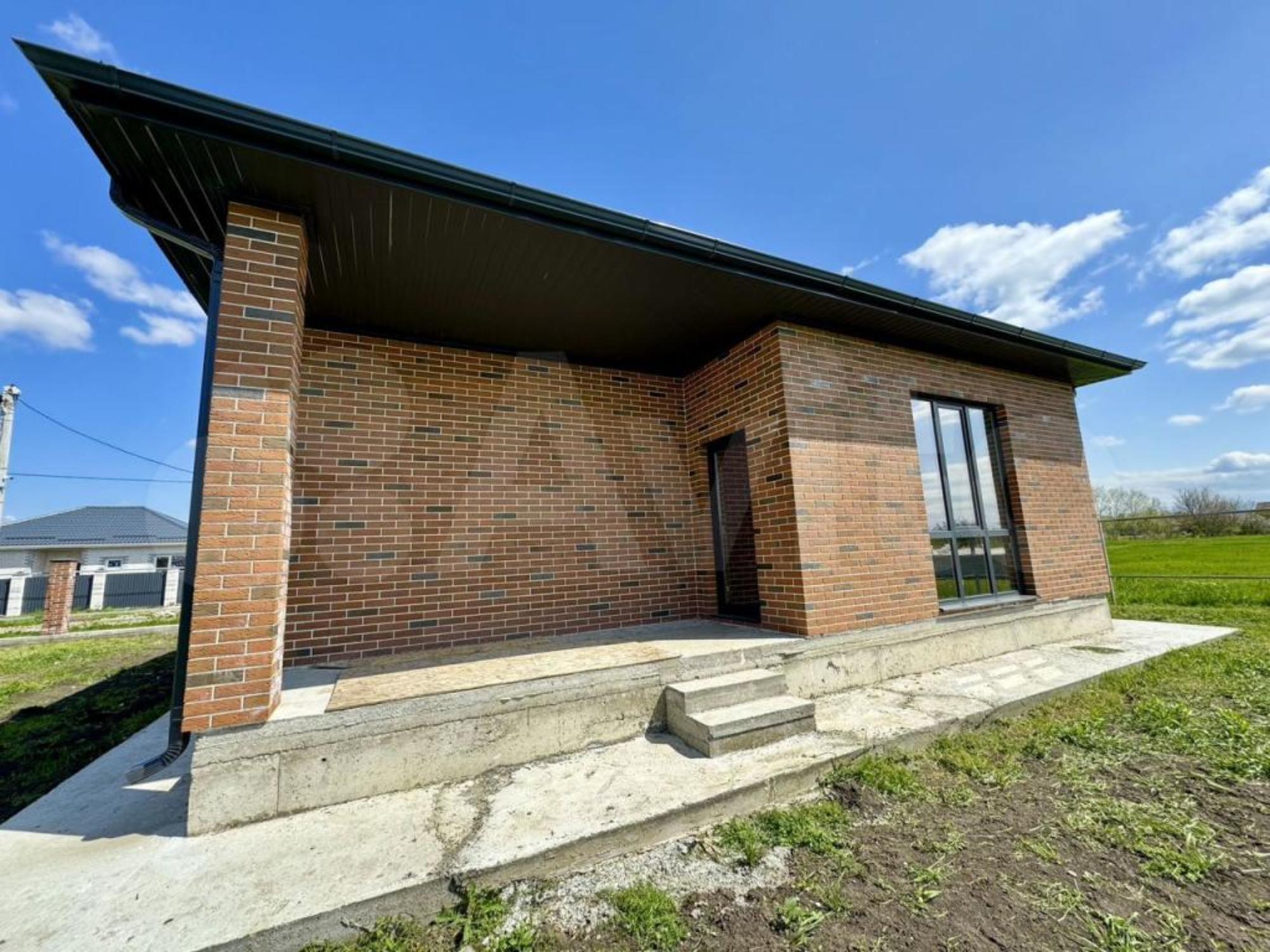 Купить дачу, дом, коттедж за 9 100 000 рублей на Краснодарская ул, 26